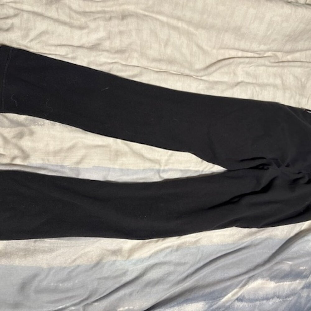 Helly Hansen fleece pants size small - Picture 2 of 3